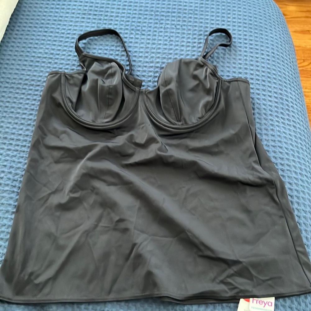 Black swim top, new with tags